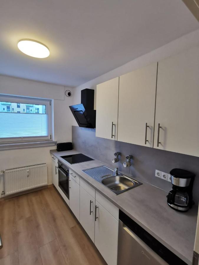 Frisch sanierte Ferienwohnung 2 min vom Südstrand - Balkon - PAY TV Wilhelmshaven Exterior foto